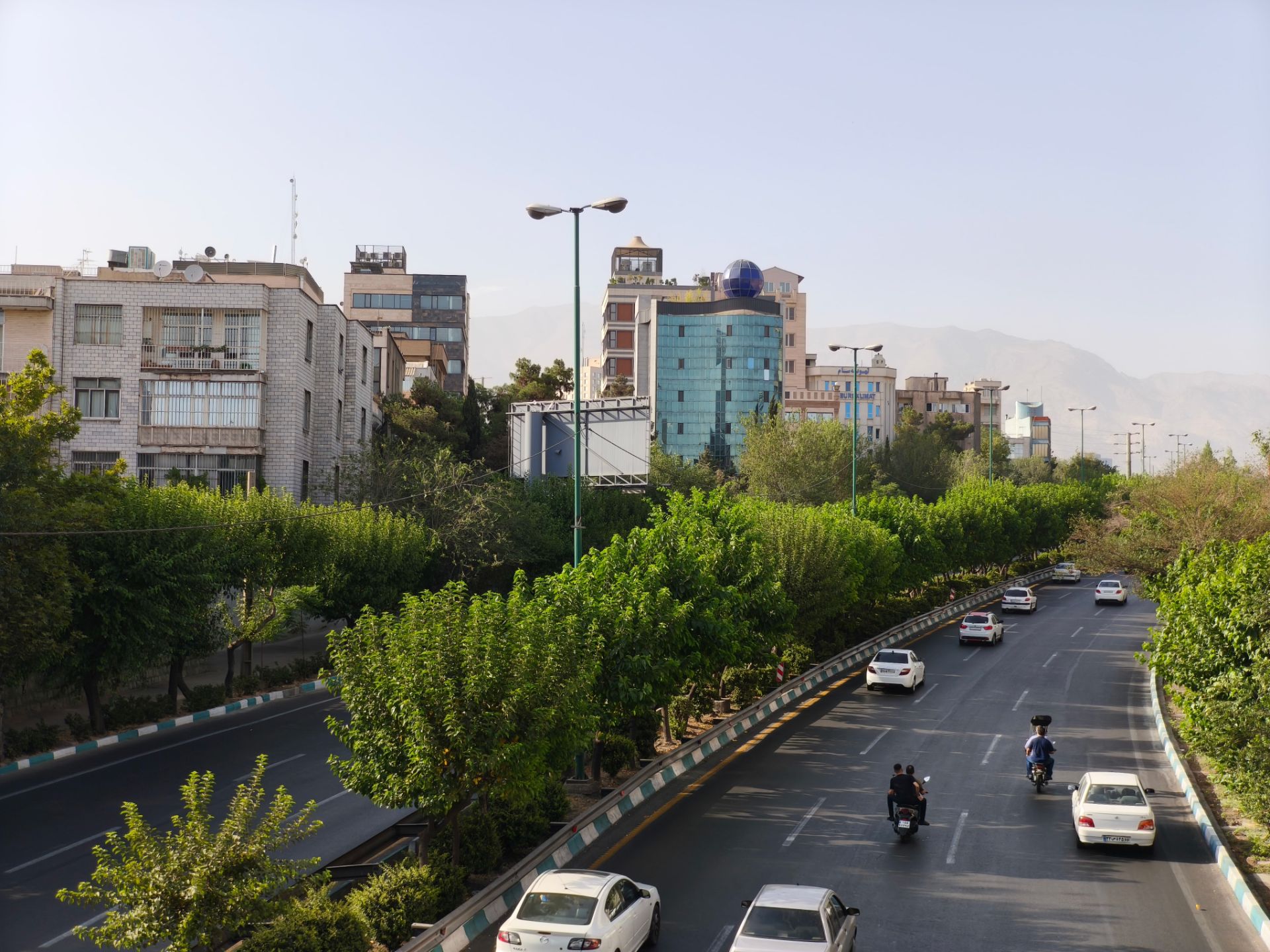 نمایی از بزرگراه