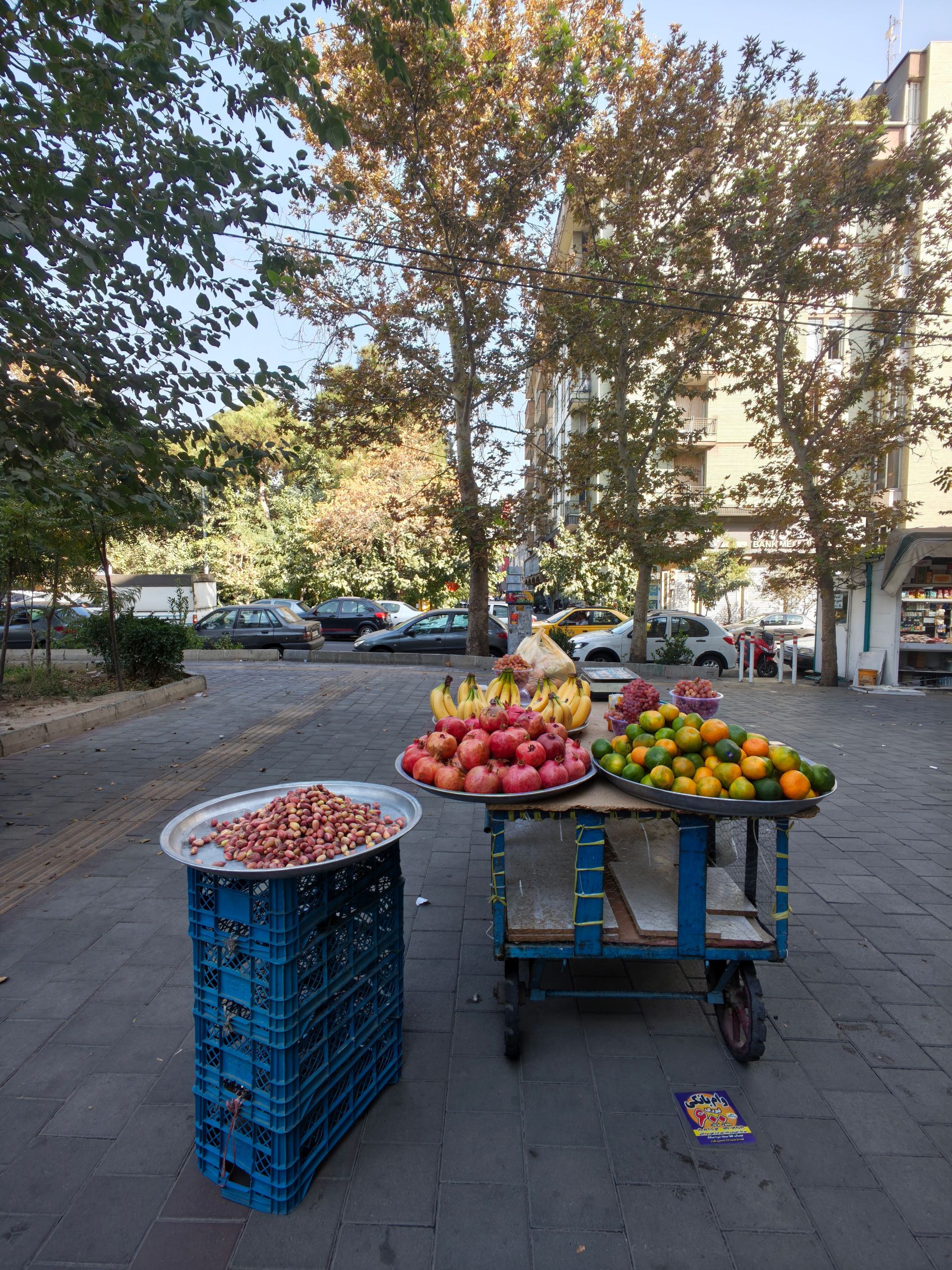میوه فروشی خیابانی