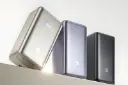 پاوربانک شیائومی با نمایشگر هوشمند و کابل داخلی در سه رنگ مختلف