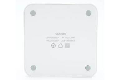 شارژر وایرلس شیائومی مدل MDY-14-EN رنگ سفید