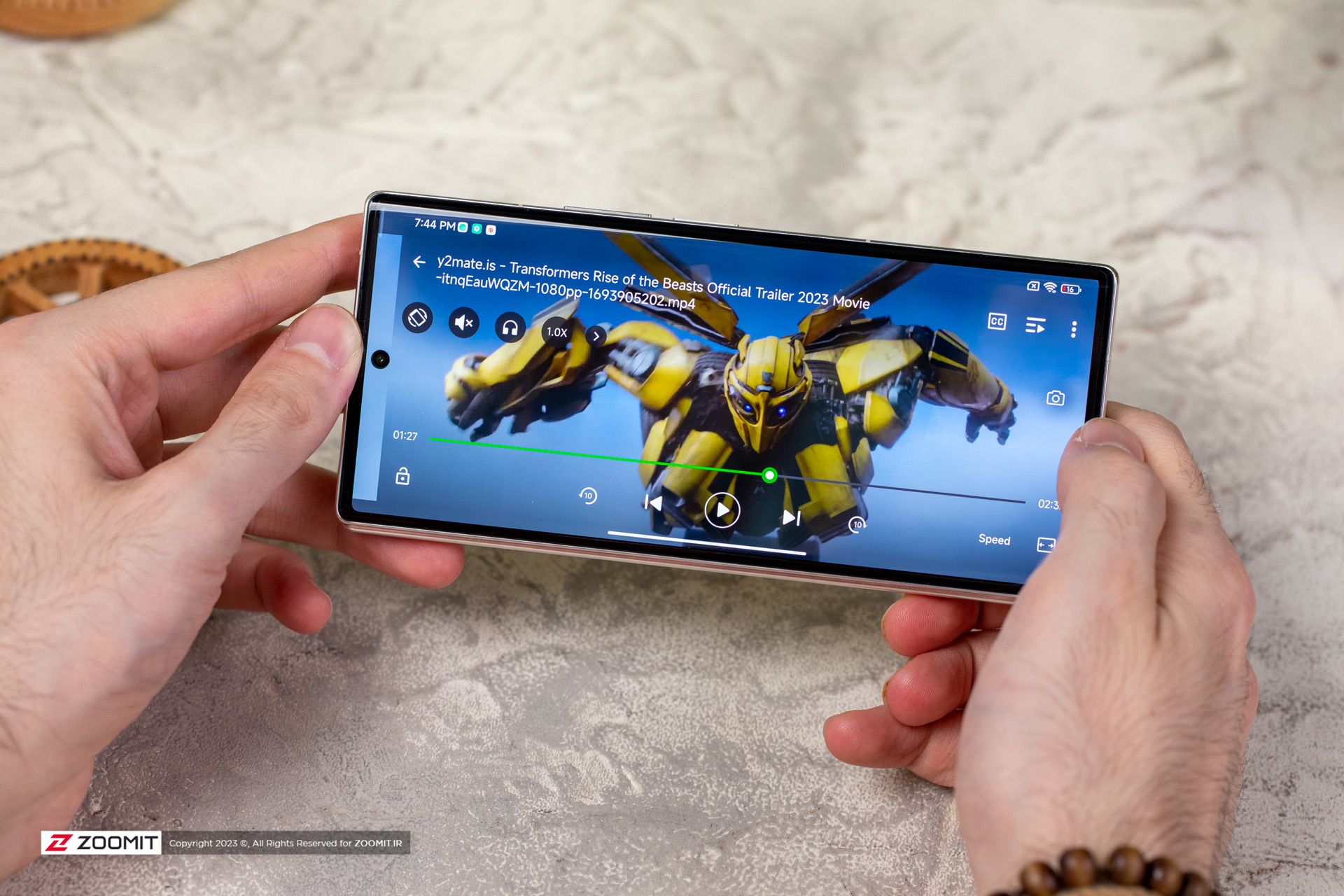 تماشای فیلم با میکس فولد ۳ شیائومی