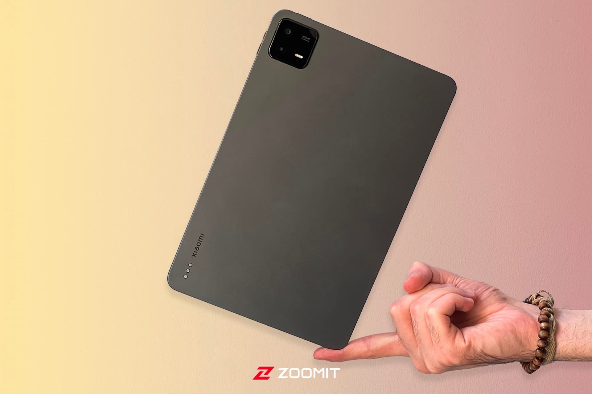 شیائومی پد ۶ پرو / Xiaomi Pad 6 Pro روی انگشت اشاره