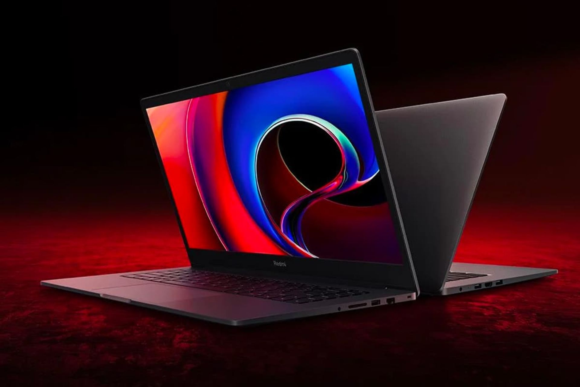 نمای کناری پشت و جلو لپ تاپ ردمی بوک 15E شیائومی