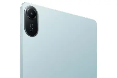 نمای نزدیک پنل پشت تبلت ردمی پد 2 شیائومی / Xiaomi Redmi Pad 2 با نمایش جزیره‌ی دوربین