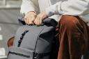 کوله پشتی لپ تاپ شیائومی Xiaomi Roll Top Casual Backpack نمای در دست