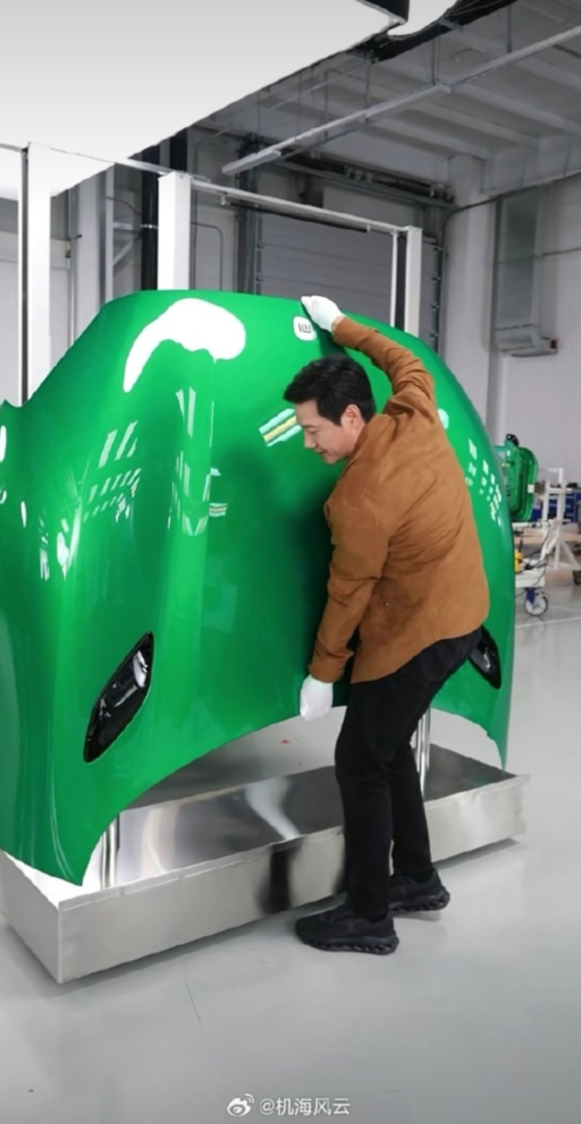 کالبدشکافی شیائومی YU7