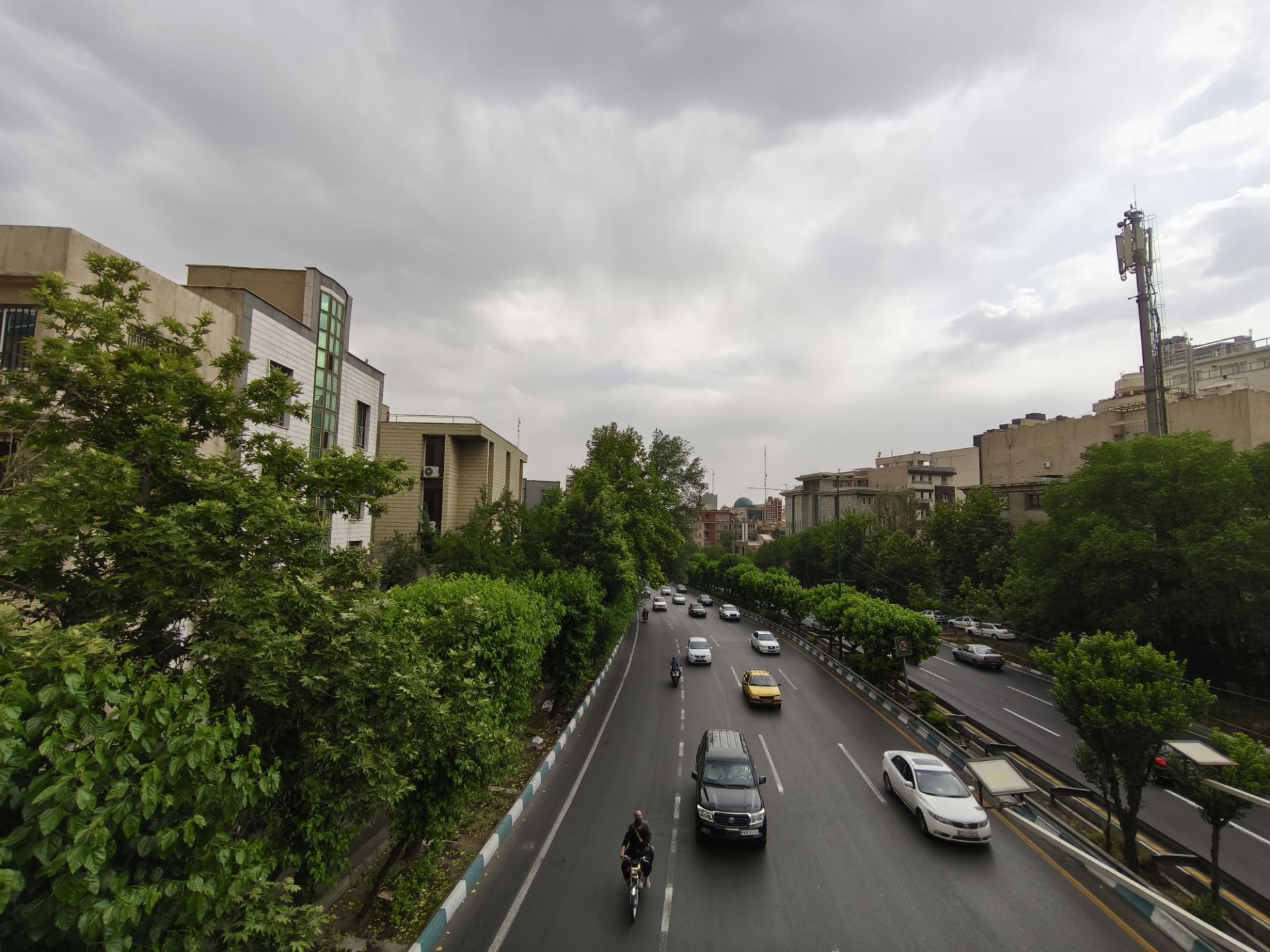 اتوبان مدرس-تهران
