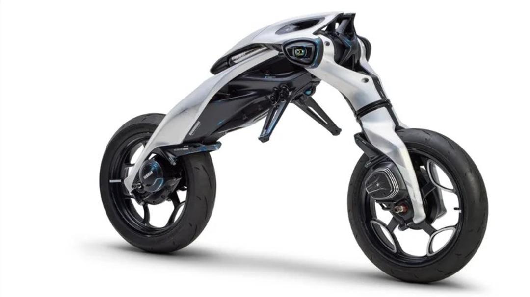 موتورسیکلت یاماها MOTOROiD:Λ