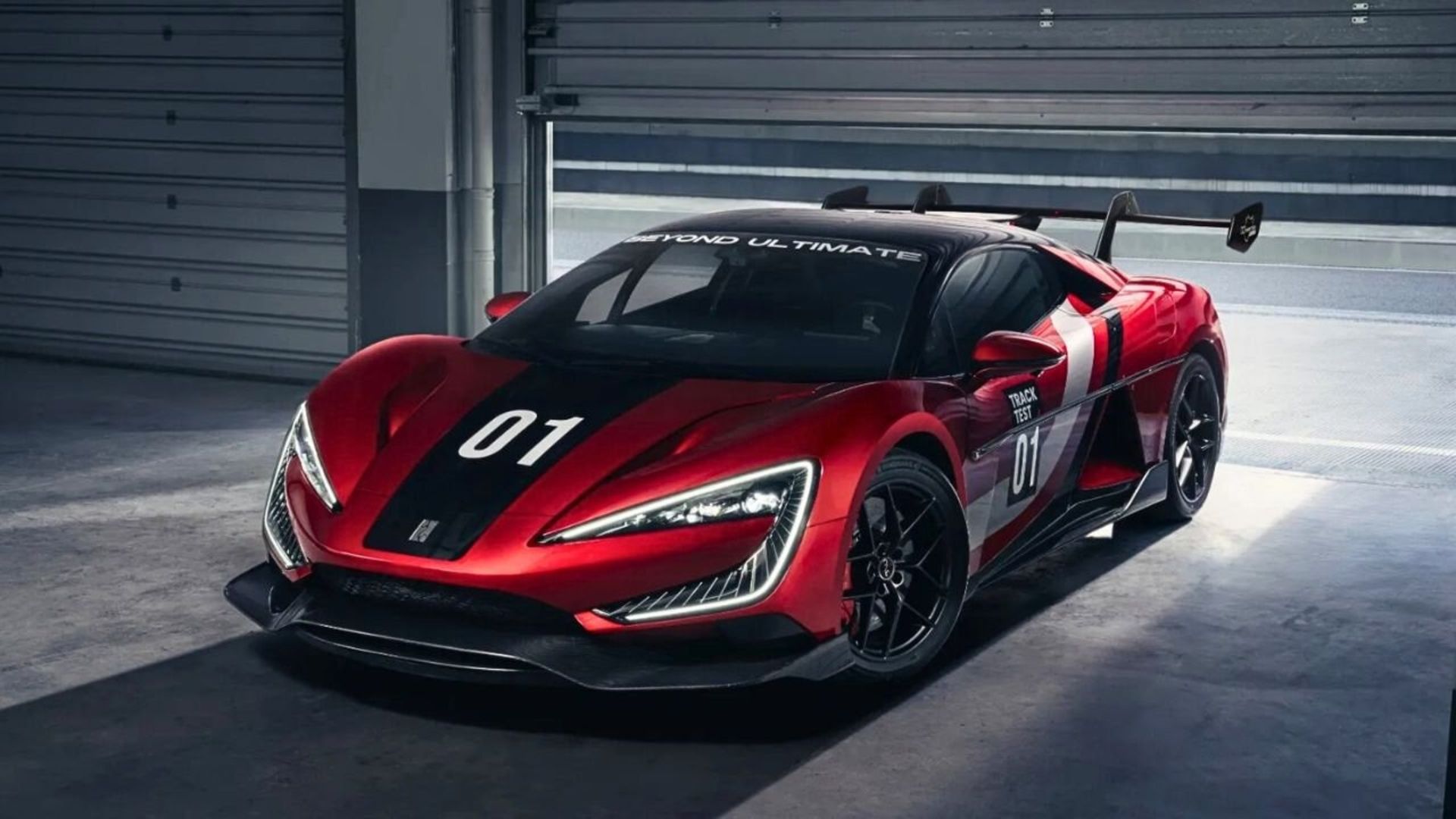 نمای سه‌چهارم جلو خودرو بی‌وای‌دی یانگ‌وانگ U9 اکستریم