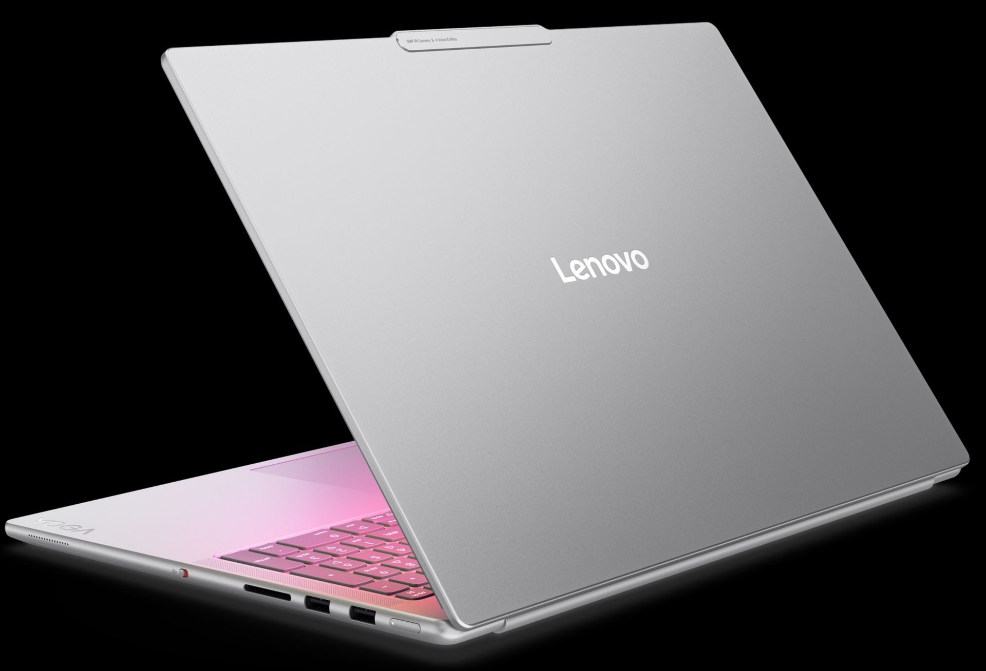 نمای پشت لپ‌تاپ لنوو Yoga Pro 9i