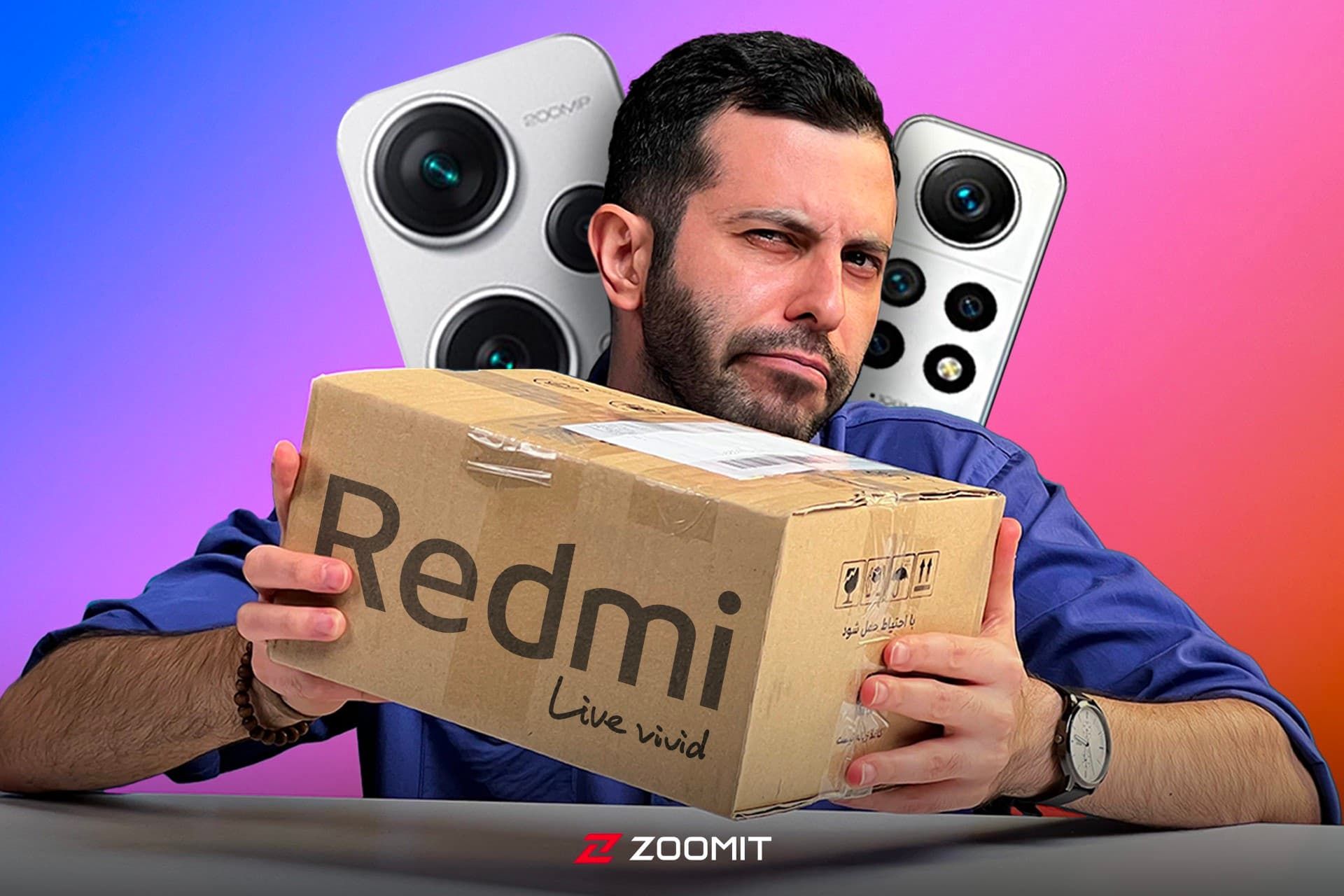 مرد جوان با جعبه و ردمی نوت ۱۲ پرو شیائومی