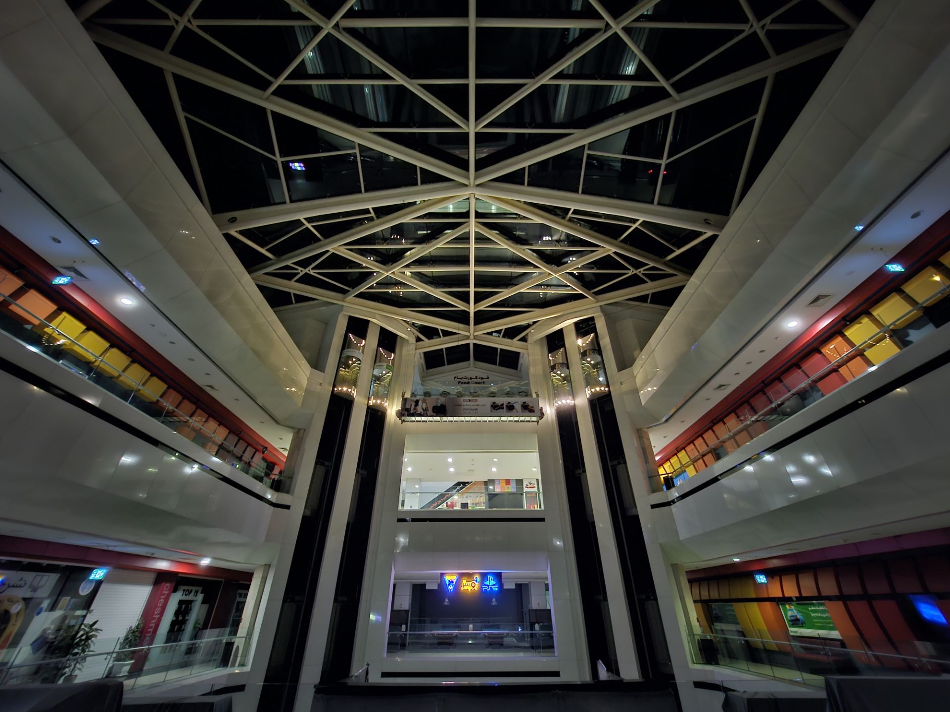 Super wide view of the rooftop food court