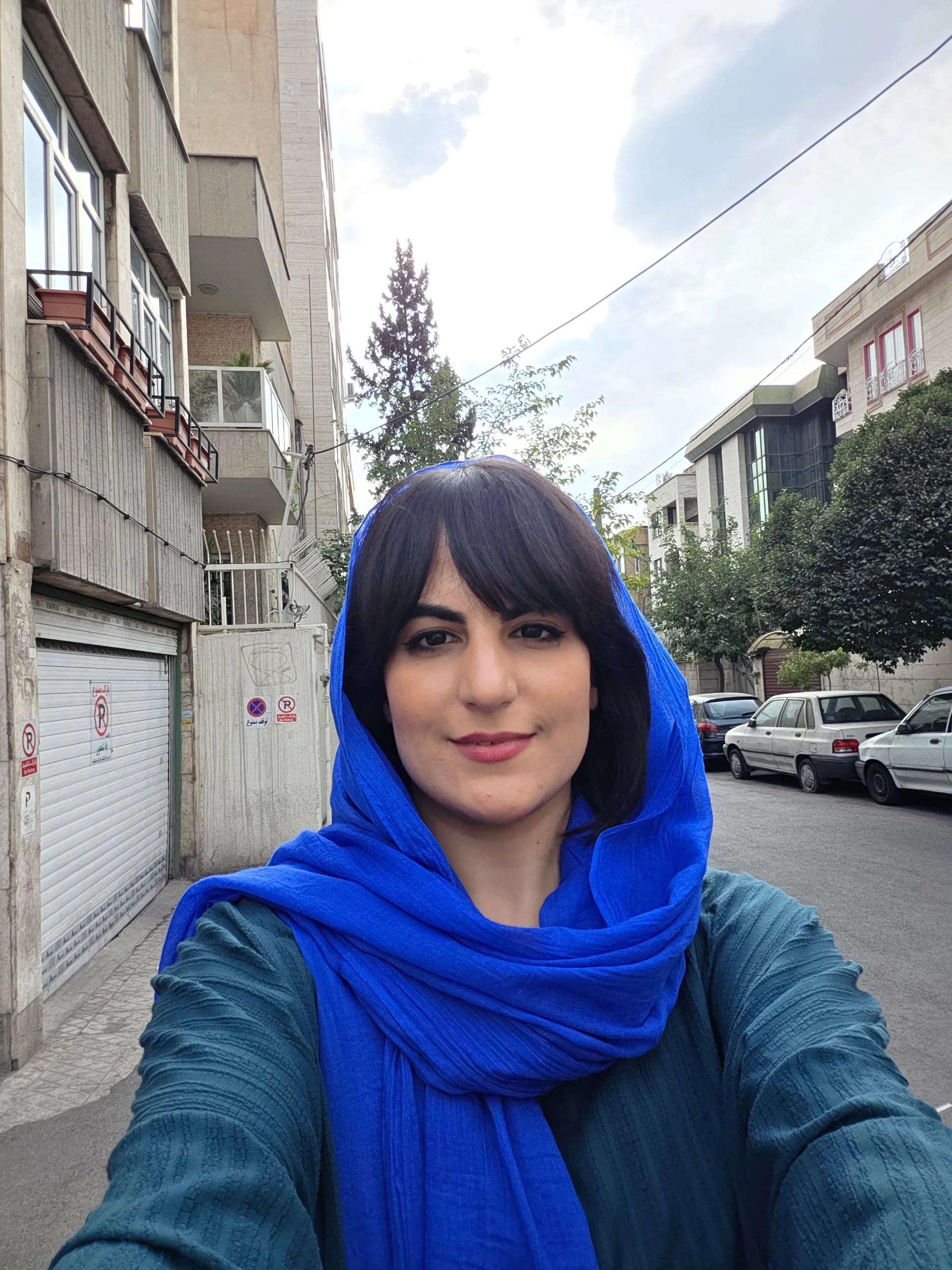دختری در کوچه