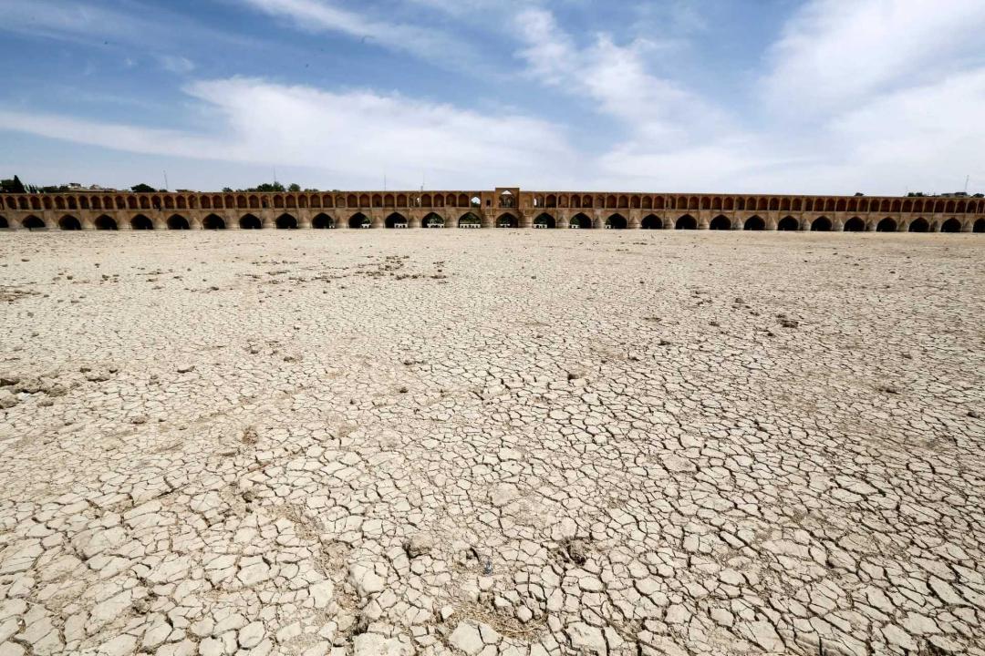 زاینده رود خشک در اصفهان