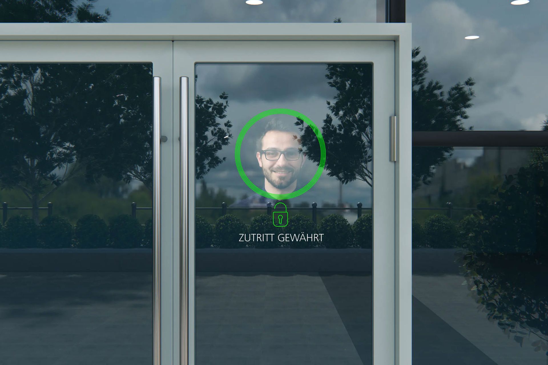 نمایش اطلاعات خانه با دوربین شفاف زایس با تصویر مرد روی پنجره
