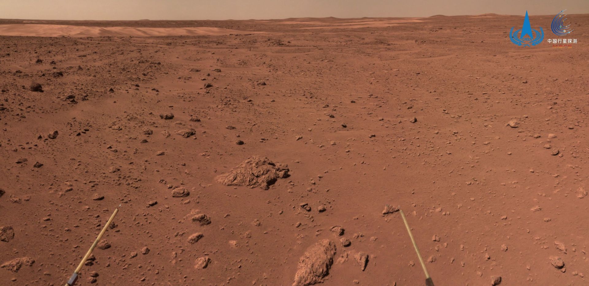 چشم‌انداز مریخ از نگاه مریخ‌نورد ژورانگ چین