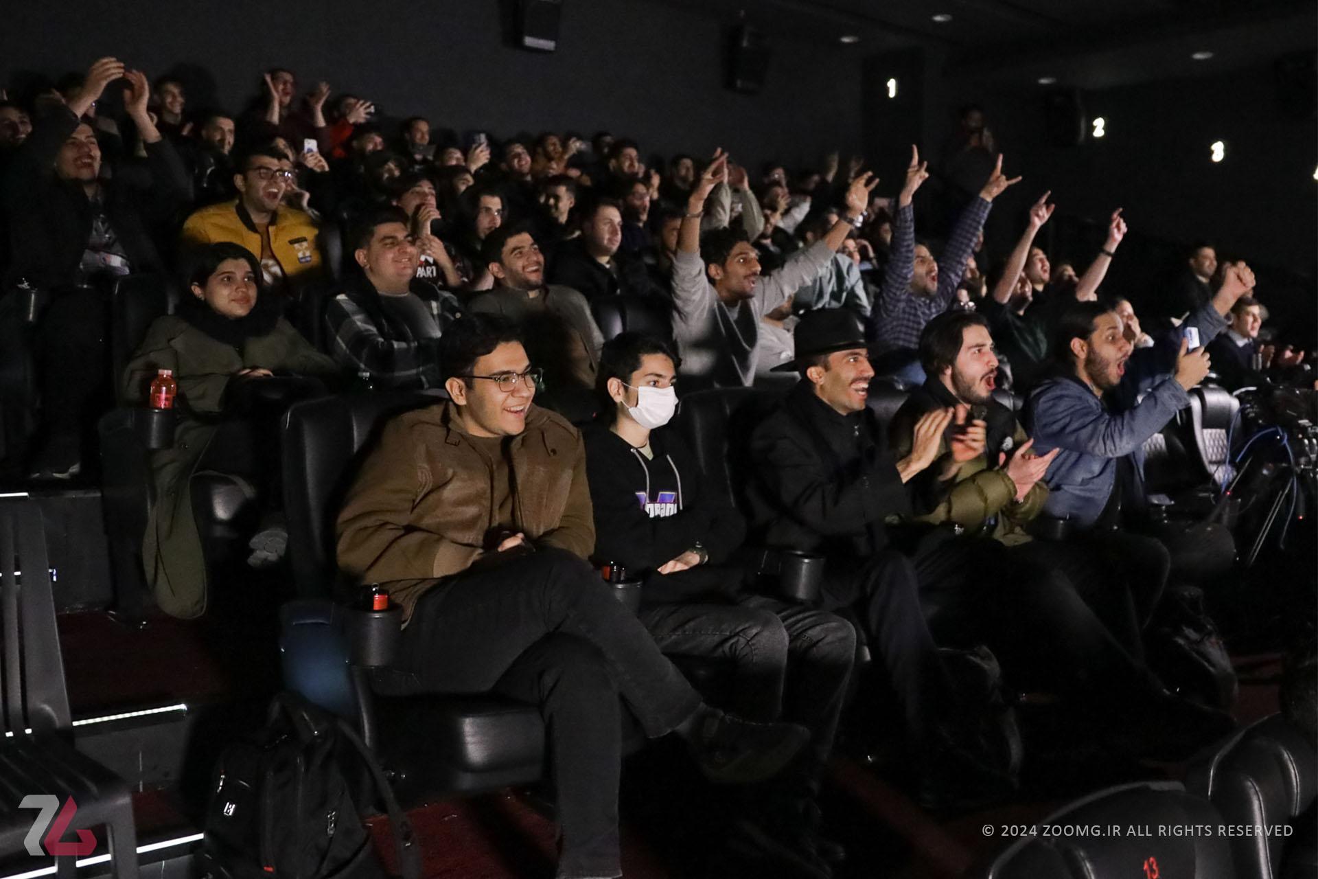 حضور مهمان‌ها در پوشش زومجی از گیم اواردز ۲۰۲۴